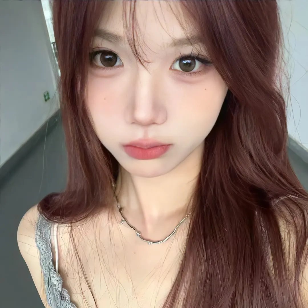 麻雀岂能栖梧桐